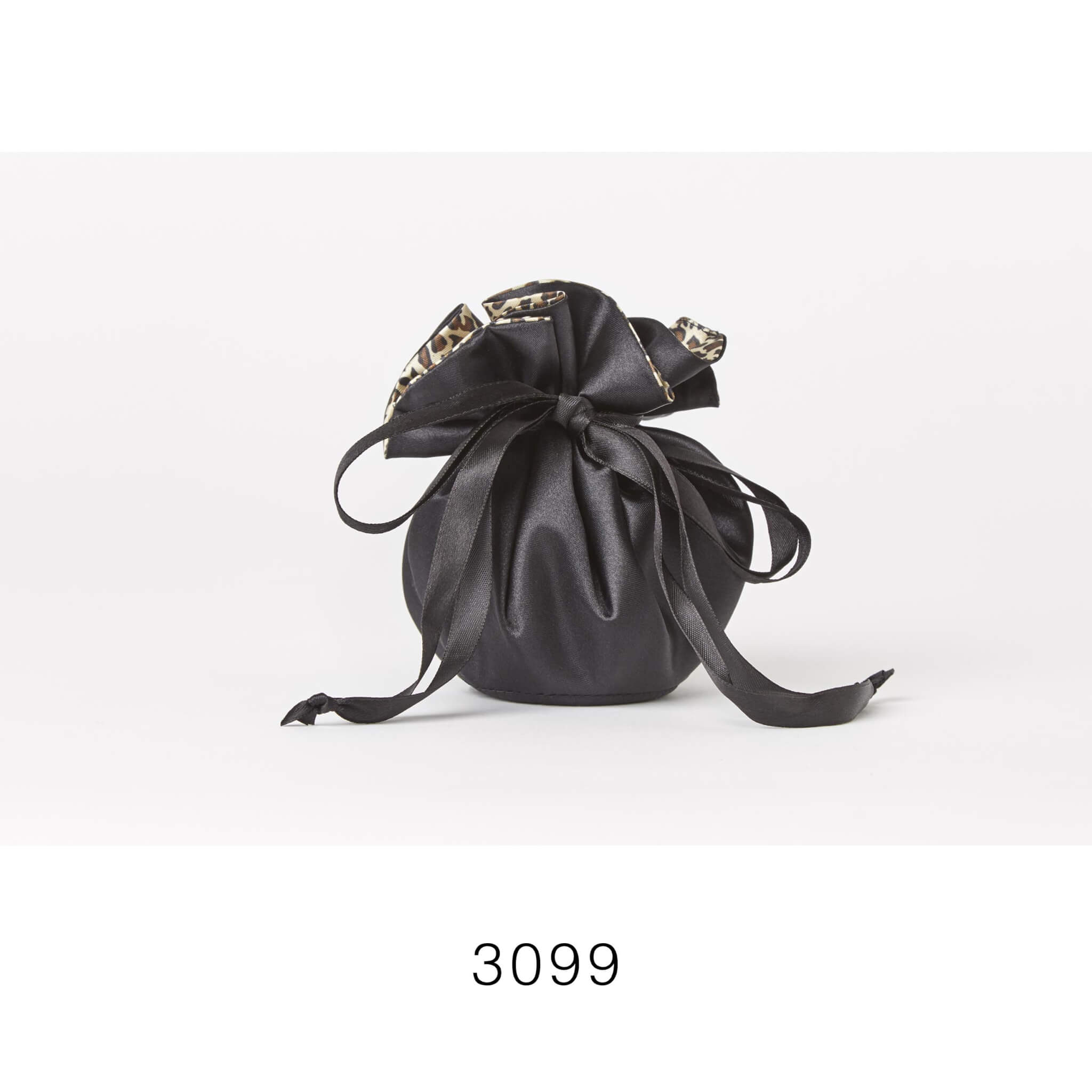 3099
