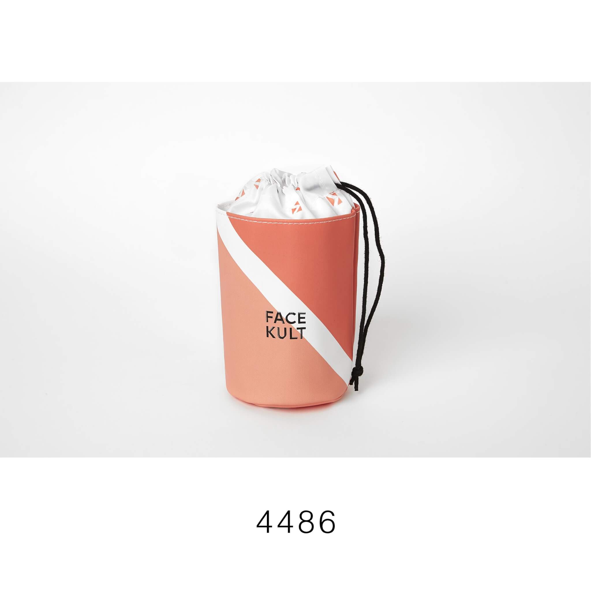 4486