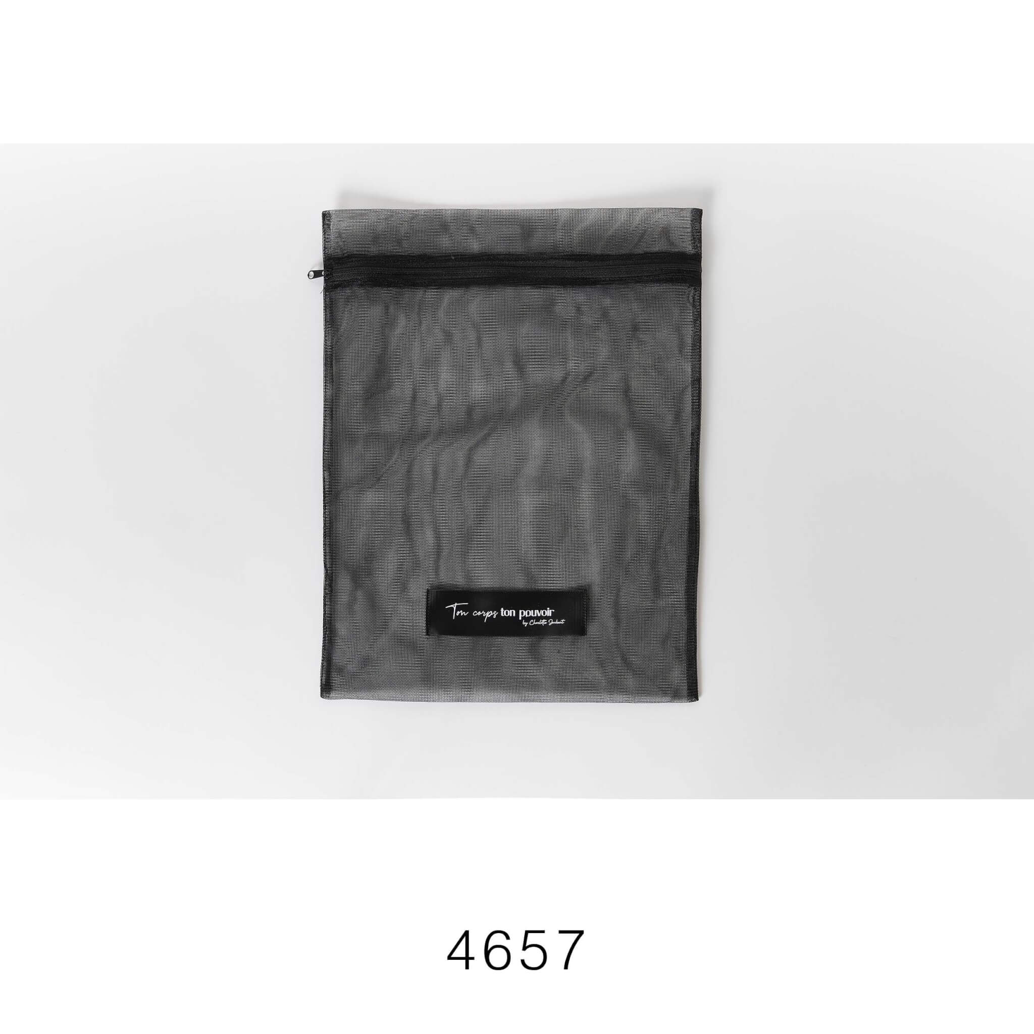 4657