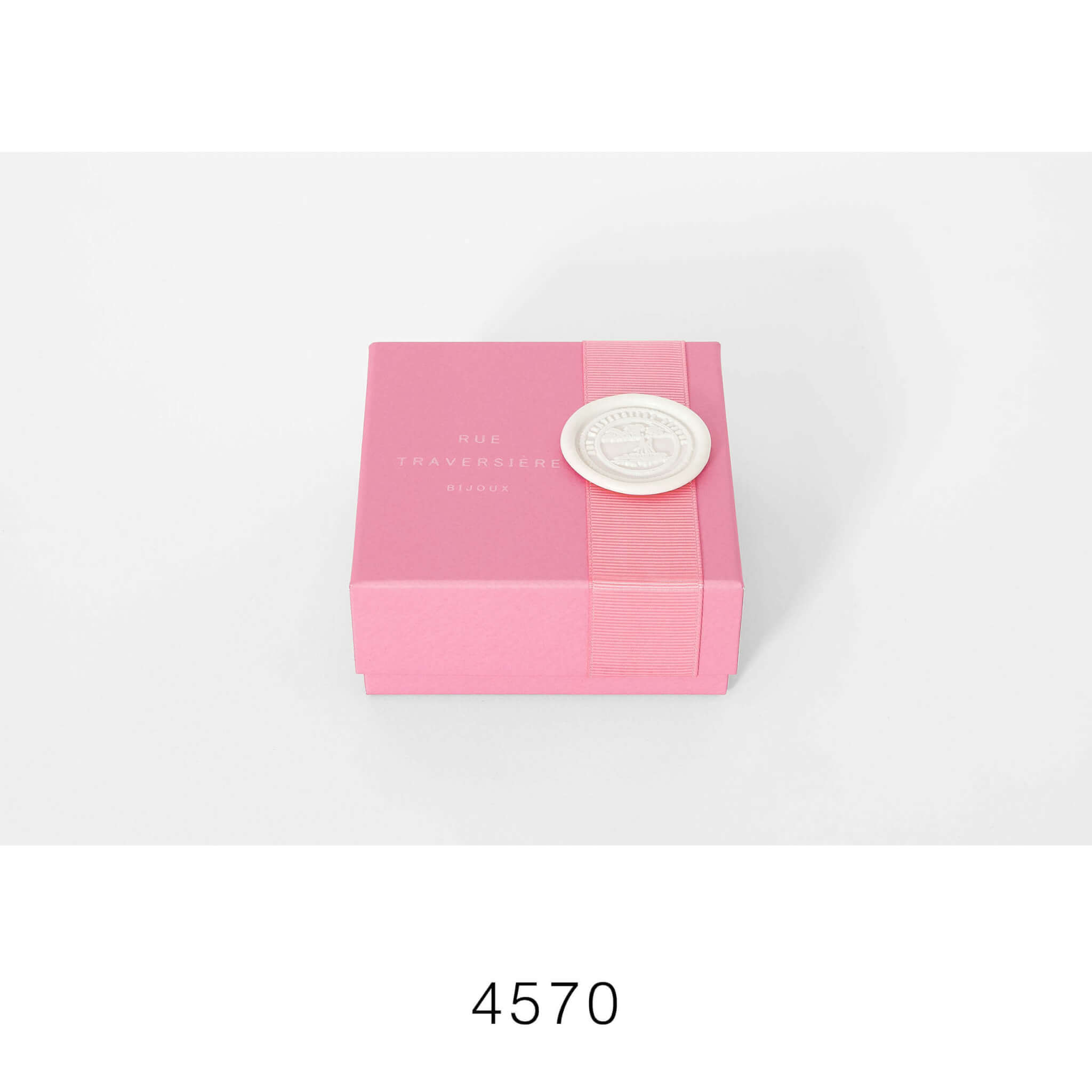 4570