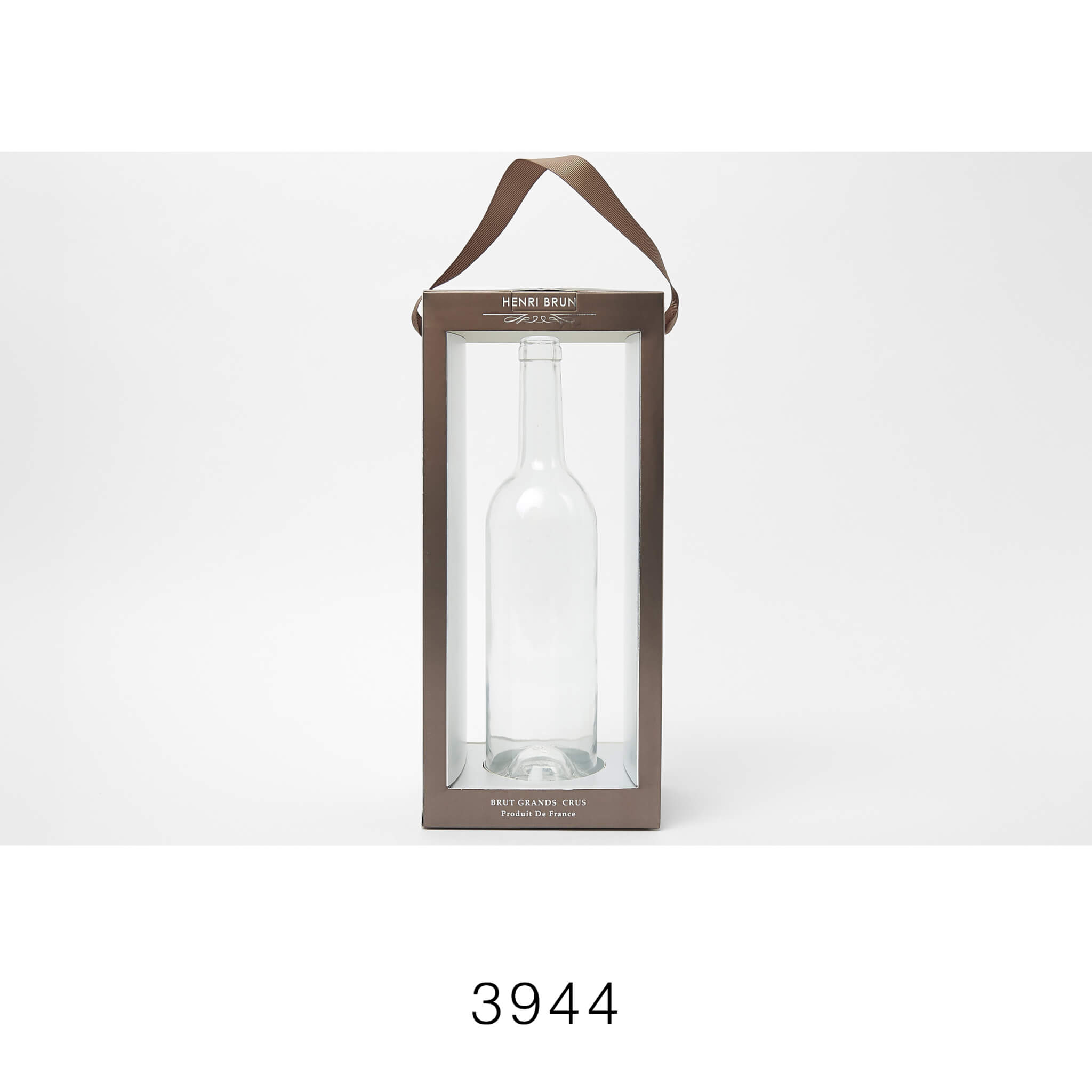 3944